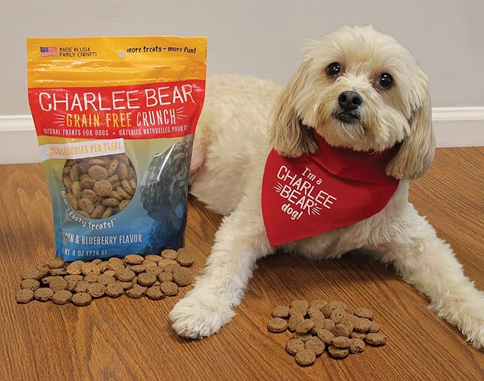 Charlee Bear Grain Free Crunch Dog Treats, Bacon & Blueberry Flavor, 8 oz (Pack of 2)