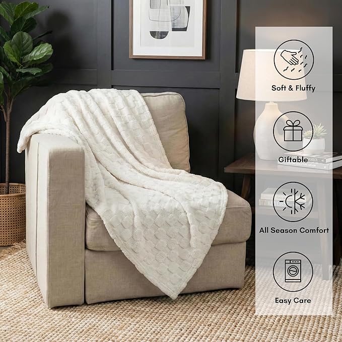 Americanflat 60x80 Jacquard Fleece Throw Blanket - Soft and Breathable Throw Blanket for Couch, Bed, Chair - Fleece Blankets Perfect for Home, Bedroom, or Outdoor Use - Checkered Design in Cream