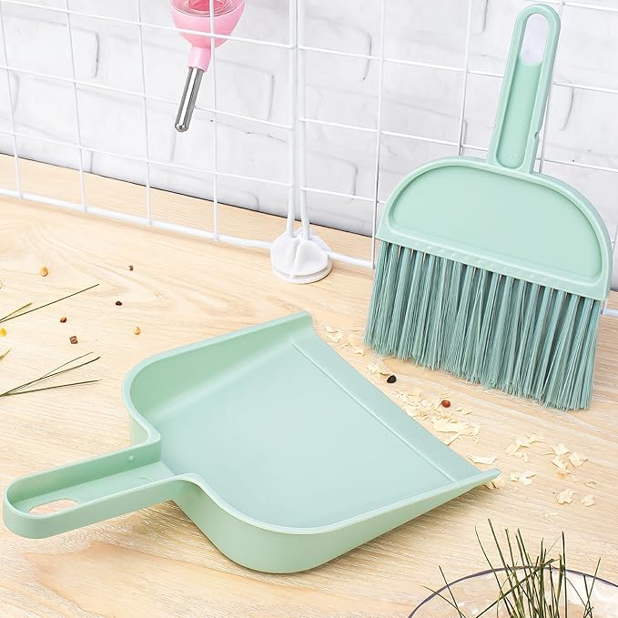 Cage Cleaner for Guinea Pigs Mini Dustpan and Brush Set for Chinchilla/Hamster/Bunny Small Animals Waste Cleaning Tool Kit