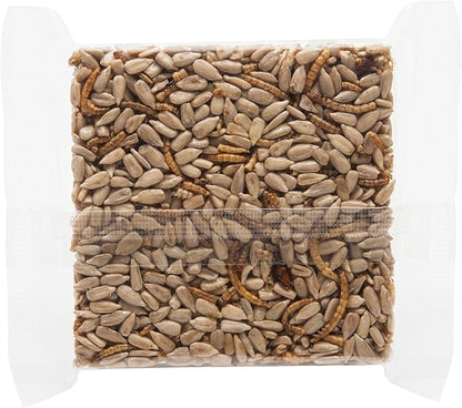 Manna Pro Farmhouse Favorites – Coop Cakes for Poultry – Mixed Flock Poultry Treat – Chicken Treat Cake – Made with Sunflower & Mealworms – 3 Cakes