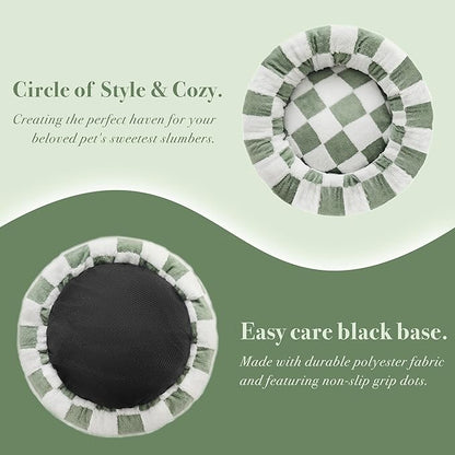 Ohocut Checkered Cat Dog Bed, Cute Sage Green Retro Style Aesthetic Round Warming Pet Calming Beds for Small Dog and Cats, Plush Cozy Donut Beds Washable, 23" L x 23" W x 8" Th