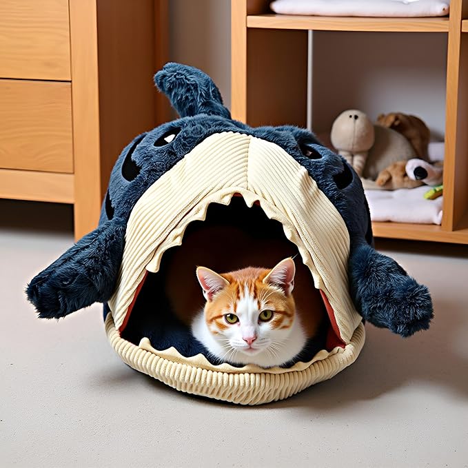 Tipmant Indoor Pet House Bed Cottage Mat for Cat Small Dog Puppy Teddy Cute Shark Shape Warm Soft (Small, Pet Weight < 6.6 lb)