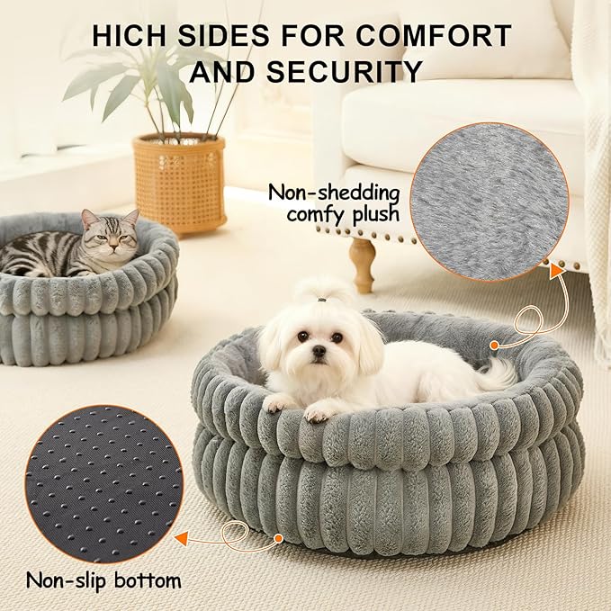 Cat Bed Kitten Bed, Washable Round Cat Beds for Indoor Cats, Super Soft Plush Faux Fur Pet Bed for Puppy and Kitten with Anti-Slip Bottom Medium