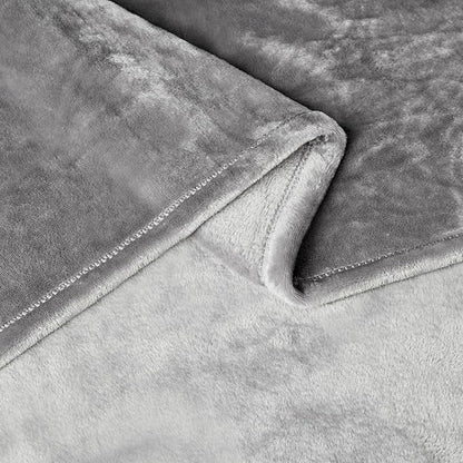 Amazon Basics Throw Blanket, Ultra-Soft Flannel Fleece Blanket, Lightweight Cozy for Couch Sofa Bedroom, Fade-Resistant Fabric, 50 x 60 Inches, Gray