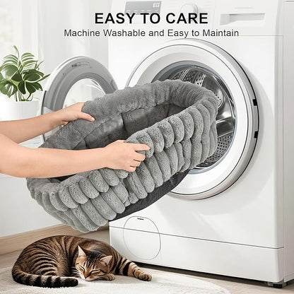 Cat Bed Kitten Bed, Washable Round Cat Beds for Indoor Cats, Super Soft Plush Faux Fur Pet Bed for Puppy and Kitten with Anti-Slip Bottom Small