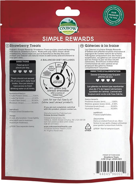 Oxbow Simple Rewards Small Pet Treats, Freeze Dried Fruit, Guinea Pig & Bunny Treats, Healthy Pet Fruit Snack for Rabbit & Guinea Pig, Freeze Dried Strawberries, 0.5 oz Bag
