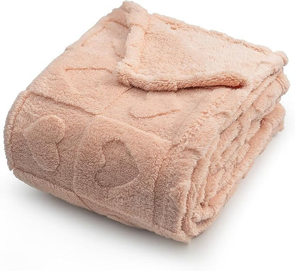 Americanflat 50x60 Jacquard Fleece Throw Blanket - Soft and Breathable Throw Blanket for Couch, Bed, Chair - Fleece Blankets Perfect for Home, Bedroom, or Outdoor Use - Heart Design in Pink