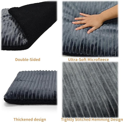 Self-Warming Cat Bed Pad, 4-Pack 22 * 16 inch Self-Heating Cat Bed Mat Thermal Blanket for Indoor Cats & Dogs