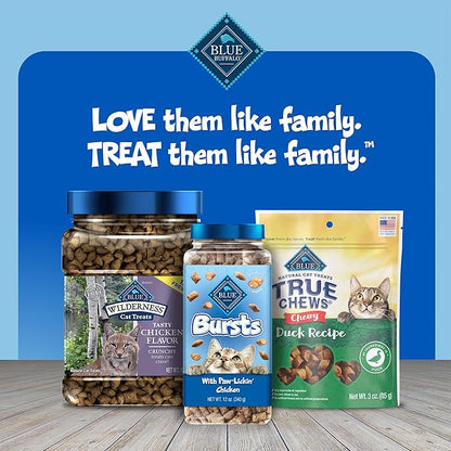 Blue Buffalo Bursts Crunchy & Creamy Cat Treats, Great for Training, Paw-Lickin' Chicken, 12-oz. Tub