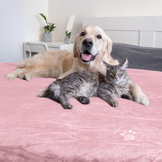 PETMAKER Dog Blanket - 60x70in Reversible Sherpa Blanket - Throw Blankets for Bed, Couch, Crate, or Car - Machine Washable Puppy Essentials (Pink)