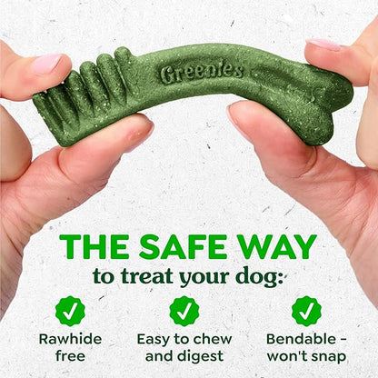 Greenies Veterinarian-Recommended Adult Natural Dental Dog Treats Petite Size, Weight Management Dog Dental Chews, 27 oz. Pack, 45 Count