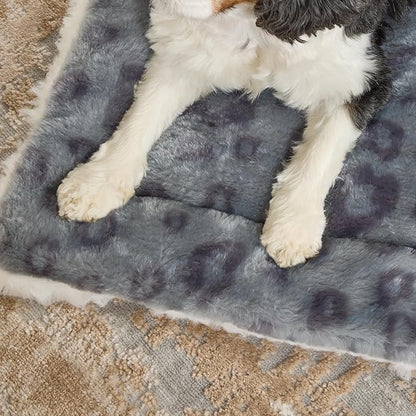 MidWest Homes for Pets Reversible Pet Bed; Machine Washable; Great for Toy Dog Breeds; Spotted Gray; 18"; 40218-FVGYS