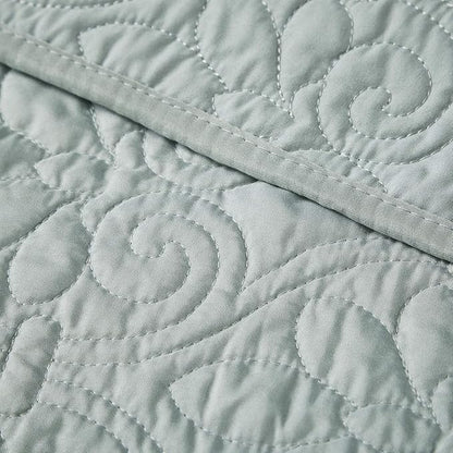 Madison Park Throw Blanket - Reversible Damask Quilting Design, Soft Pre-washed Microfiber, Cotton Filled Spread, Cozy Summer Blanket - Throw for Living Room Couch, Sofa, Bed, Quebec, 60x70", Seafoam