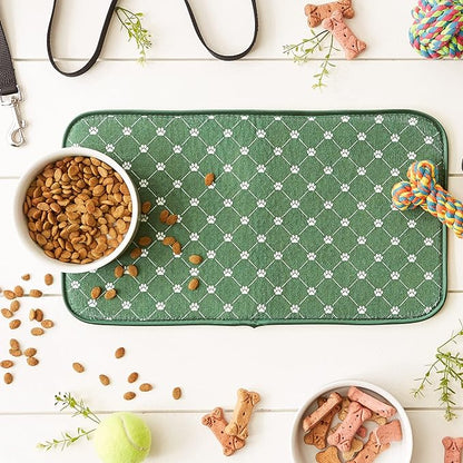 Bone Dry Machine Washable, Ultra Absorbent Pet Mat, 10x18, Hunter Green Trellis Print