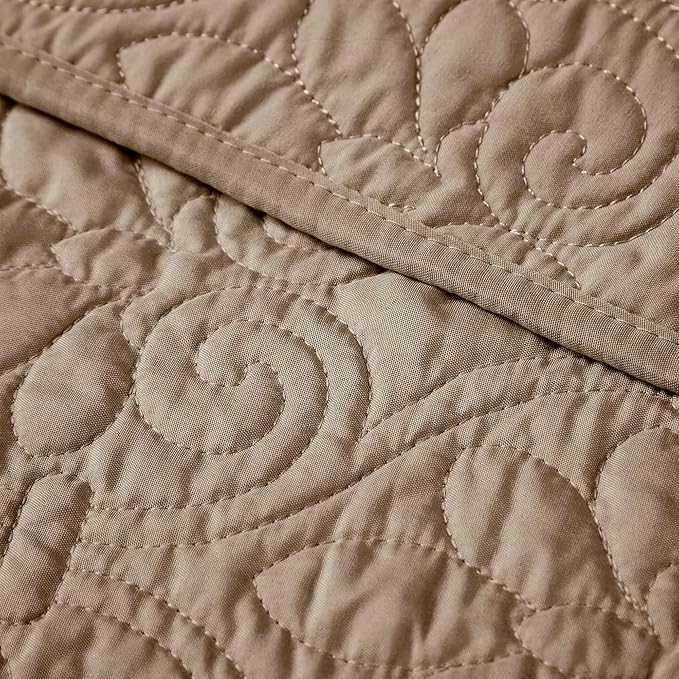 Madison Park Throw Blanket - Reversible Damask Quilting Design, Soft Pre-washed Microfiber, Cotton Filled Spread, Cozy Summer Blanket - Throw for Living Room Couch, Sofa, Bed, Quebec, 60x70", Khaki