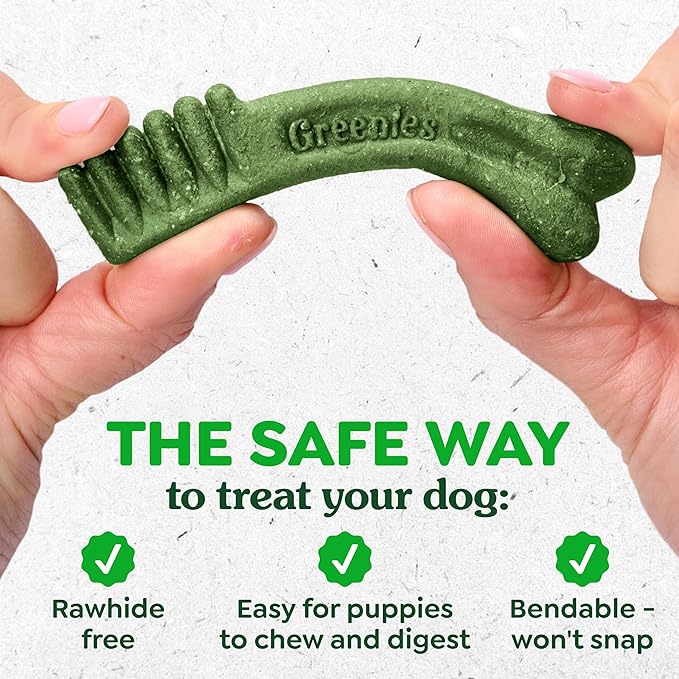 Greenies Dental Treats for Dogs, Veterinarian-Recommended Natural Puppy Treats Regular Size, 6 oz. Pack, 12 Count