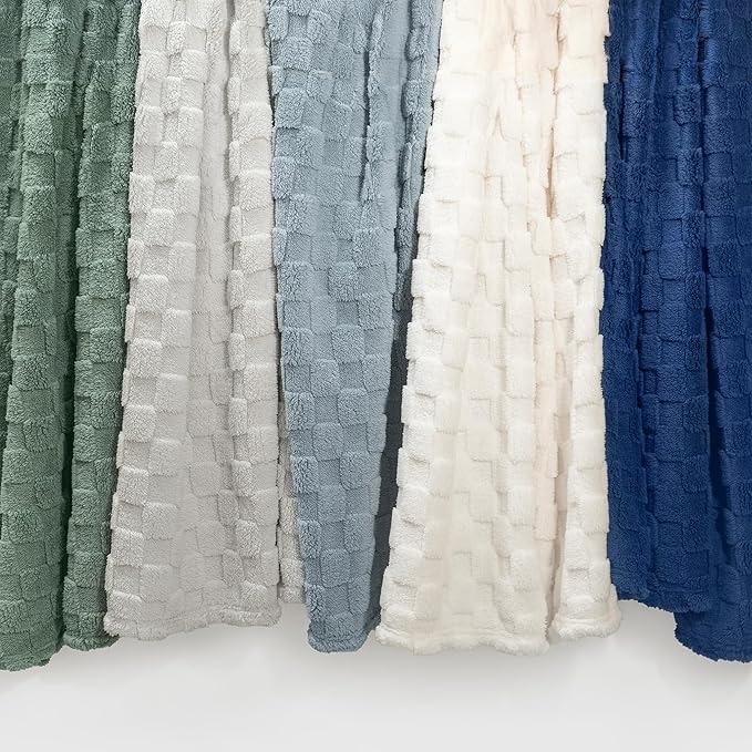 Americanflat 30x40 Jacquard Kids Throw Blanket - Soft and Breathable Mini Fleece Throw Blanket for Couch, Bed, Chair - Fleece Blankets Perfect for Home, Bedroom, or Outdoor - Checkered in Light Gray